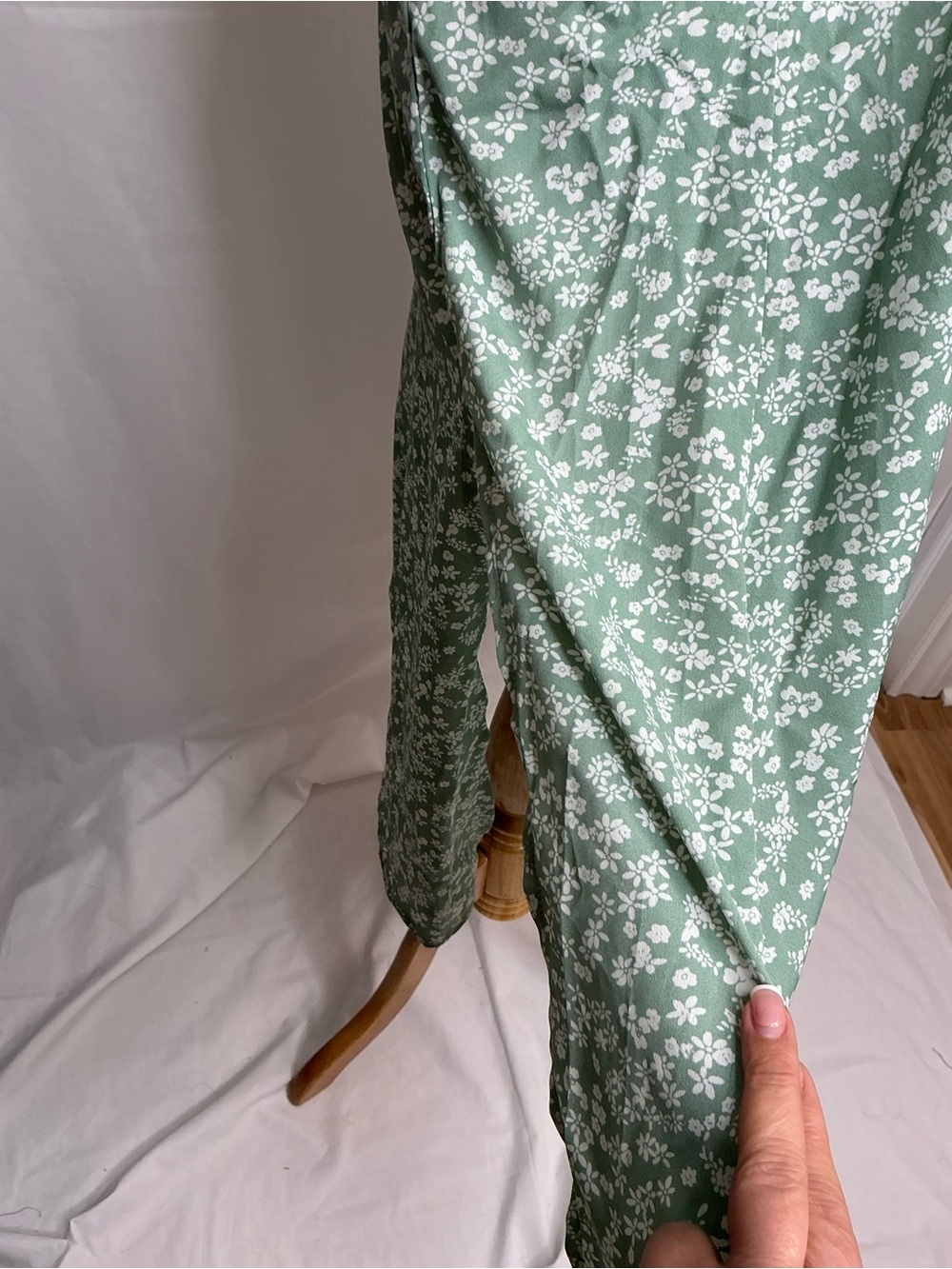 2216 - SHEIN Sage Green Floral Tie-Shoulder Midi Dress - Picture 6 of 7